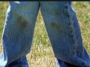 Tips for Removing Grass Stains On Your Favorite Blue Jeans