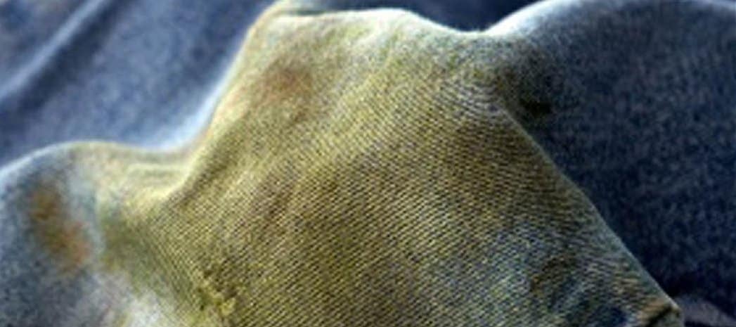 How to Remove Grass Stains from Jeans